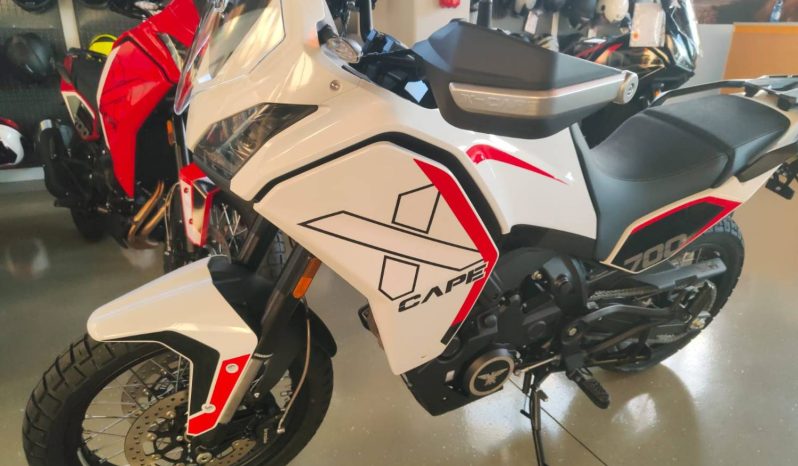 MotoMorini XCape 700 – Ruote a raggi bianca – Interamente Finanziabile pieno